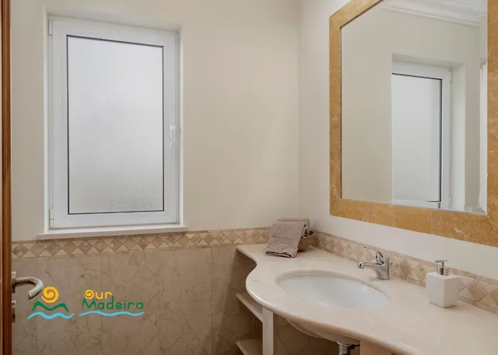 Ourmadeira - Palheiro Ocean Villa *