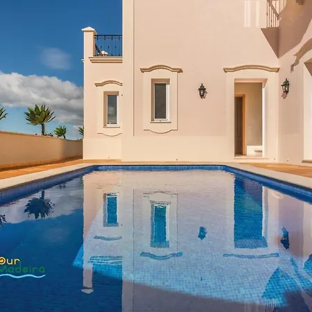 Ourmadeira - Palheiro Ocean Villa, Premium Villa Funchal (Madeira)