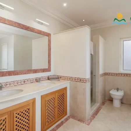 Ourmadeira - Palheiro Ocean Villa, Premium * Funchal (Madeira)