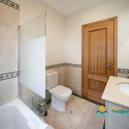 Ourmadeira - Palheiro Ocean Villa, Premium Funchal (Madeira)